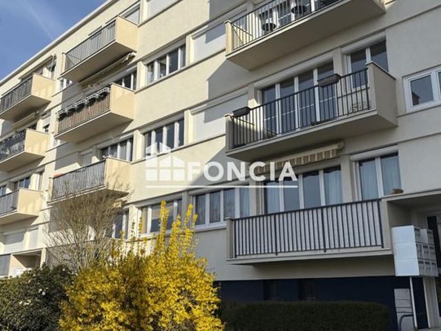 VERRIERES LE BUISSON appartement 4 pièces de 67,41m2 Charme, Calme et potentiel évolutif