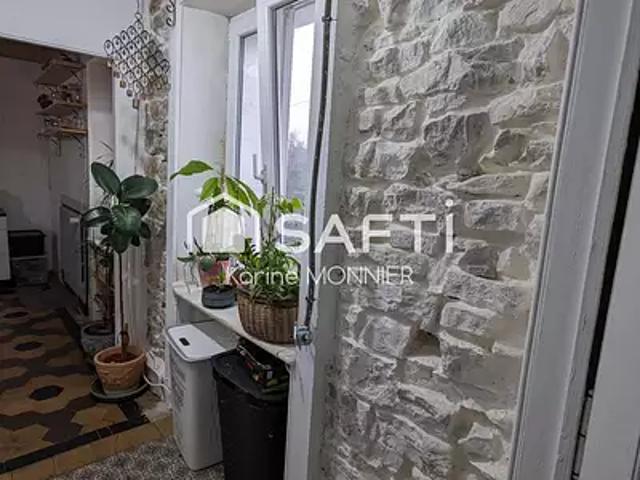 Vers en Montagne 39300 Achat / Vente maison 12 pièces t12 terrasse parking
