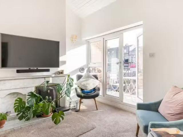 Verschoyle Mews, Stephen'S Lane, Dublin 2, Dublin 2 is for rent