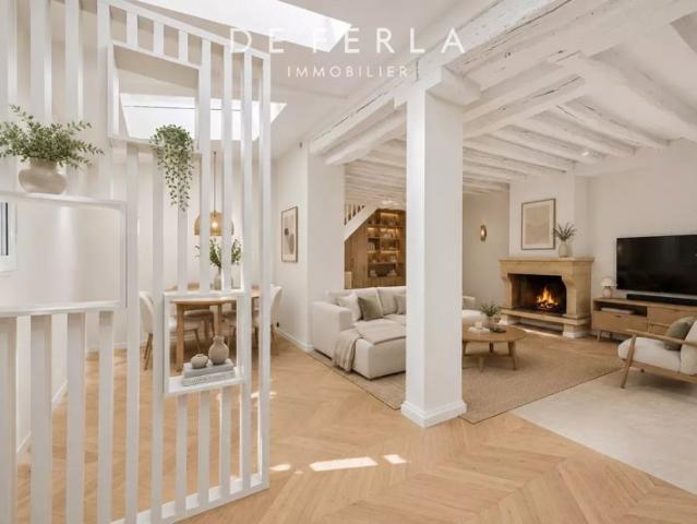 VERSAILLES MONTBAURON – TRIPLEX FAMILIAL, L'ESPRIT D'UNE MAISON DE VILLE