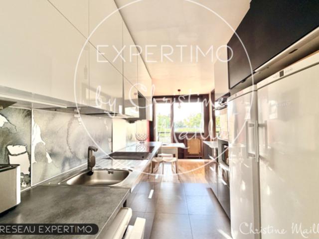VERSAILLES Montreuil Appartement 4 pièces de 92 m2 avec ba