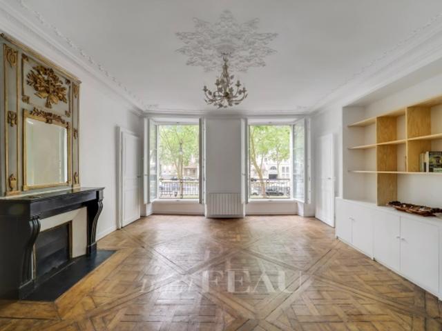 Versailles Notre Dame Appartement refait à neuf avec garage