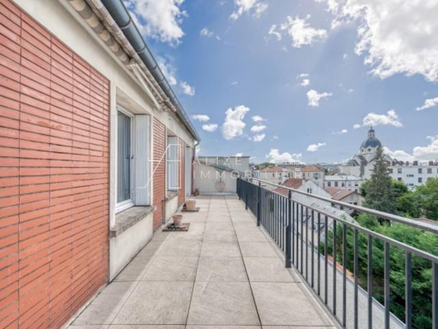 Versailles Appartement Duplex, dernier étage avec terrasse