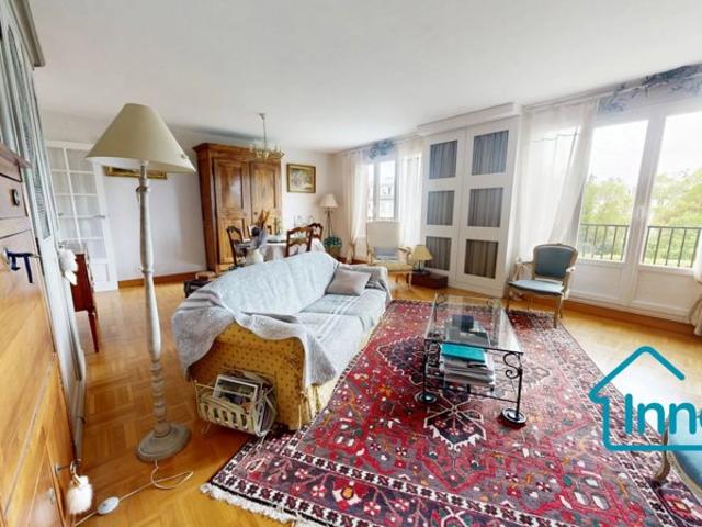 Versailles Bd de la Reine 113m2 4 chambres balcon 2 caves e