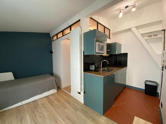 Versailles Centre Ville Studio meublé TBE 18m²
