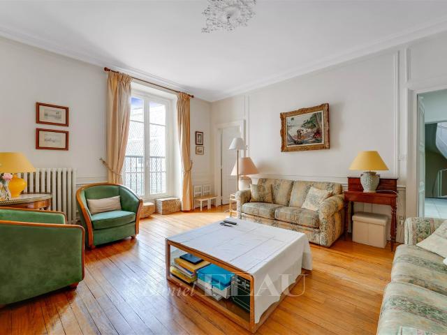Versailles Paroisse Maison de ville avec 4 chambres 133m² Versailles