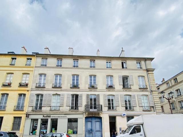 Versailles – Quartier Saint Louis – Appartement 2 pièces renové
