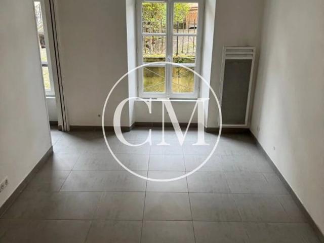 VERSAILLES SAINT LOUIS APPARTEMENT