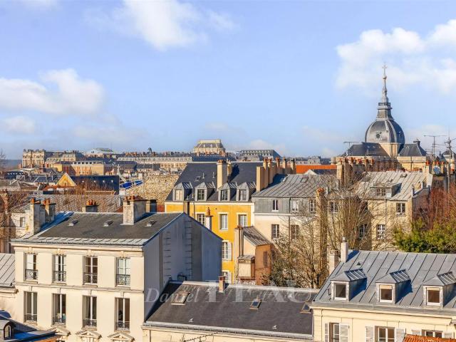 Versailles Saint Louis Appartement 1/2 chambres avec 37 m². 67m² Versailles