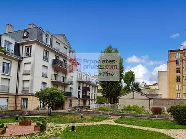 Versailles 78000 Achat / Vente appartement 4 pièces t4 au dernier étage jardin