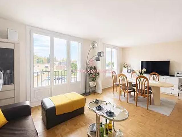 Versailles 78000 Achat / Vente appartement 4 pièces t4 parking