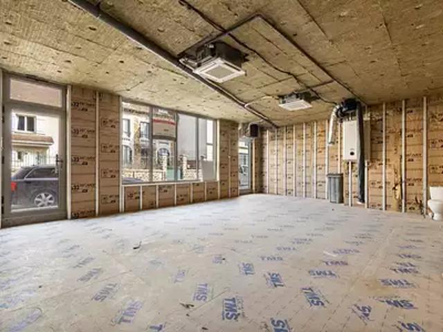 Versailles 78000 Achat / Vente divers