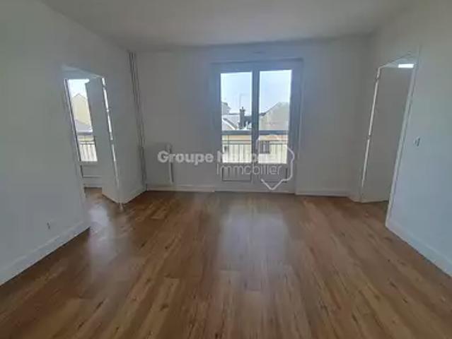 Versailles 78000 Location appartement 2 pièces t2 cave parking