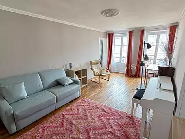 Versailles 78000 Location appartement 3 pièces t3 au dernier étage cave