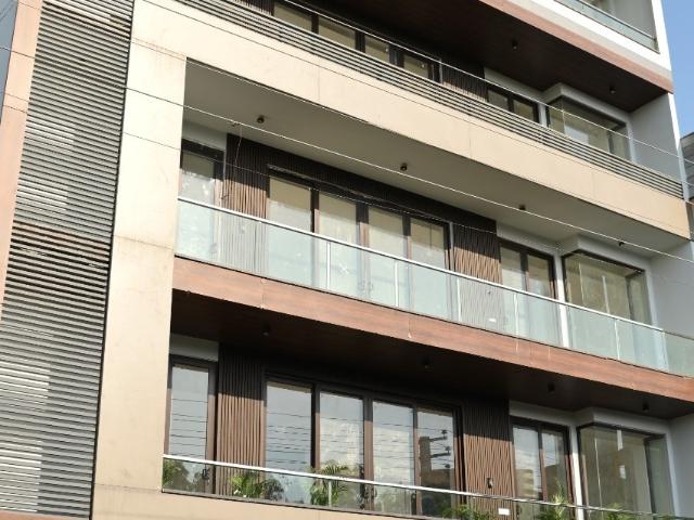 Versalia WoodWinds 3 Bedroom 1600 Sq. Ft. Builder Floor in Sector 67a Gurgaon Listing ID: #9572