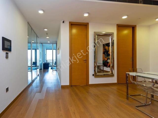 Versatıe Gayrımenkul Den Zorlu Center Kıralık Ofıs Mobılyalı