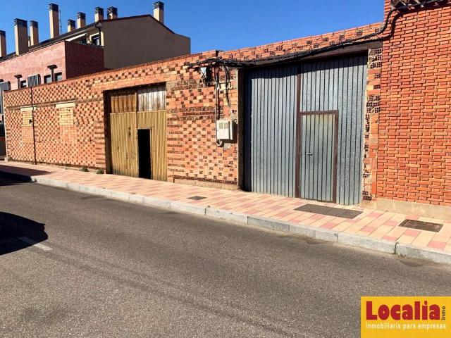 Versátil nave industrial en venta, Valladolid