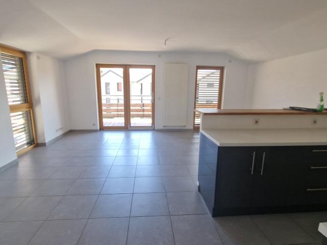 Versonnex Location Appartement 01