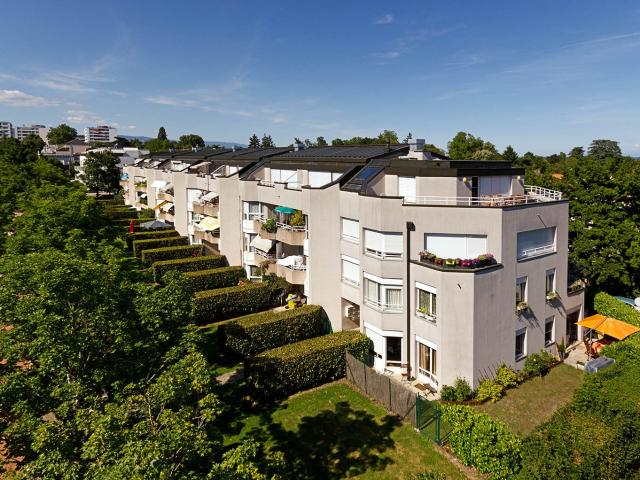 Versoix überdachter Parkplatz