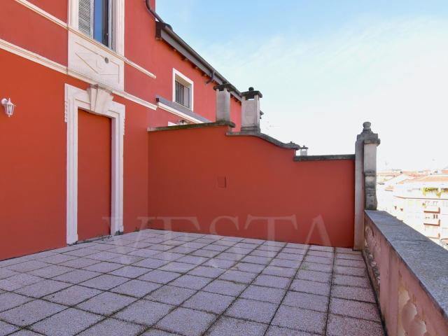 Vesta | Immobili | Trilocale in affitto