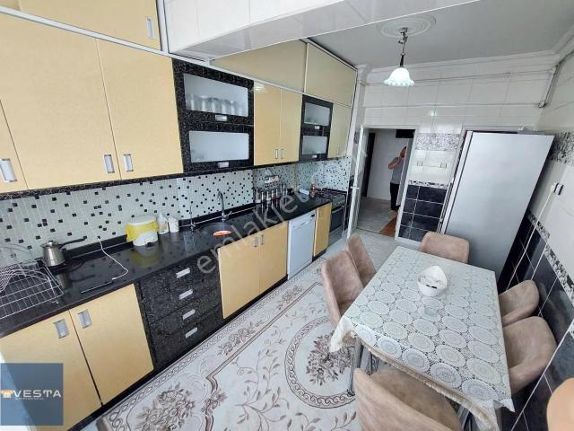 Vesta'dan Ara Kat Cadde Üzeri 3+1 süper Konumda Manzaralı Daire