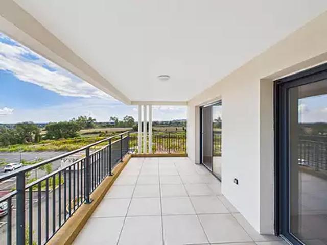 Vescovato 20215 Location appartement 3 pièces t3 au dernier étage