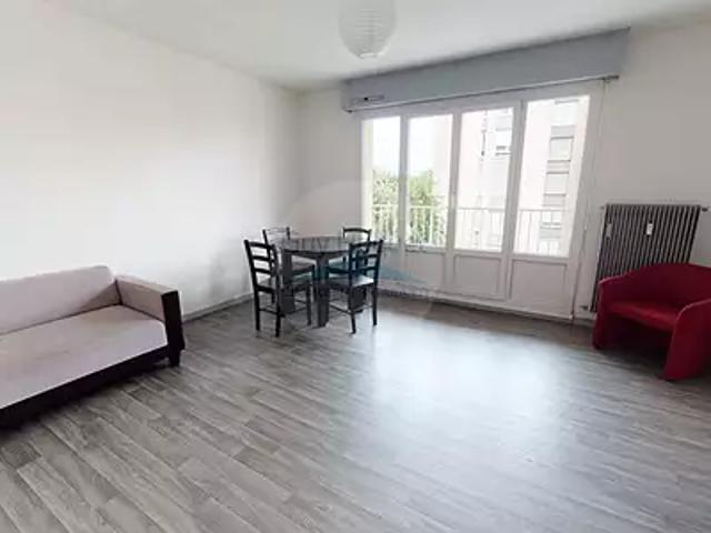 Vesoul 70000 Location appartement 2 pièces t2 cave