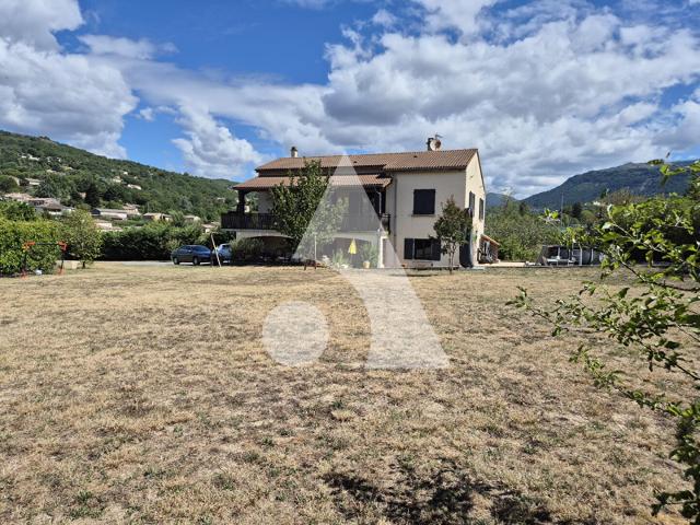 Vesseaux Vente Maison 07