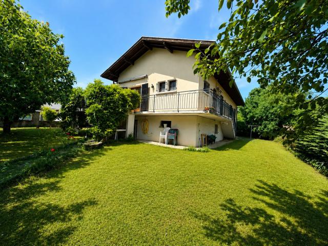 VETRAZ MONTHOUX MAISON FAMILIALE DE 162 M2 AU CŒUR DU VILLAGE