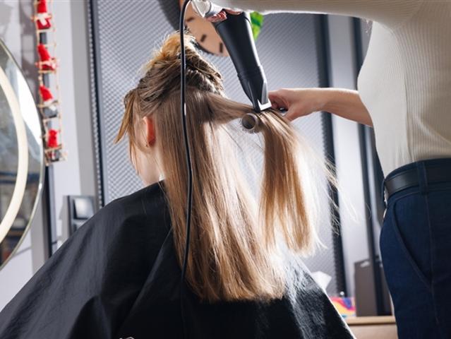 VEVEY PRÄCHTIGER FRISEURSALON ÜBERNIMMT