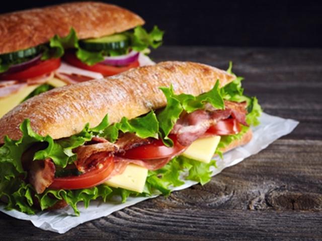 VEVEY SANDWICH SHOP & TEA ROOM IN DER INNENSTADT ZUM MITNEHMEN