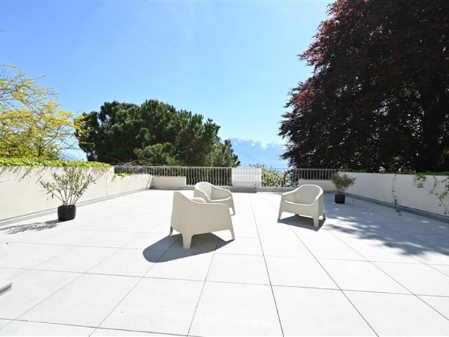 VEVEY – SEEUFER, AUSSERGEWÖHNLICHE 4,5 ZIMMER
