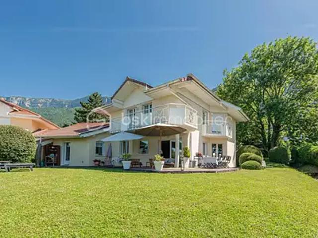 Veyrier du Lac 74290 Achat / Vente maison 6 pièces t6 terrasse cave