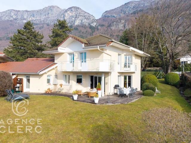 Veyrier du Lac, charmante maison vue lac