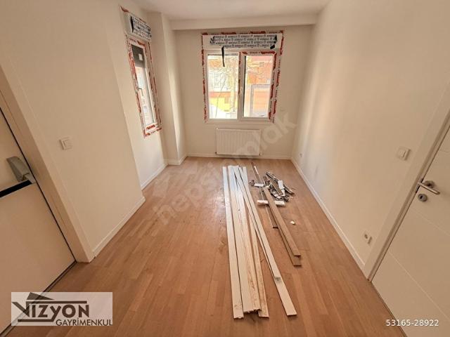 VİZYON'DAN FIRSAT SUADİYEDE SIFIR BİNADA E.BANYOLU BOŞ 70M2 1+1