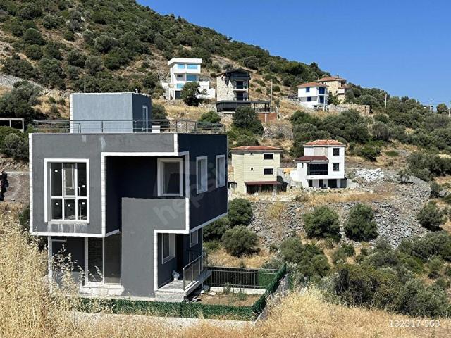 VİLLA İMARLI 232 m2 TEK TAPU ARSA
