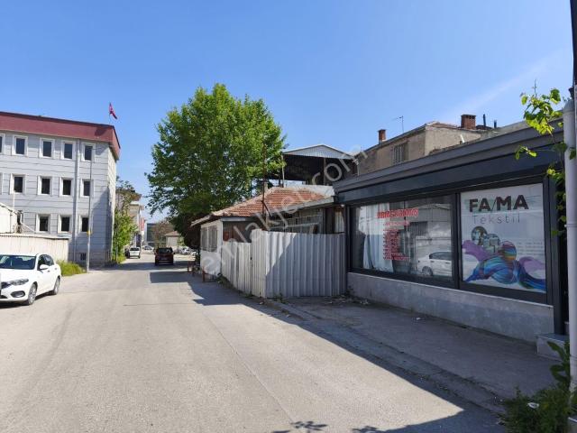 Vişne Caddesine Yakın 300 M2 Kiralık Dükkan