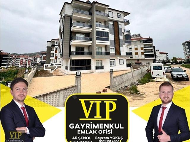 VİP GAYRİMENKUL'den YÜKSEK GİRİŞ ULTRA LÜKS 2+1 DAİRE