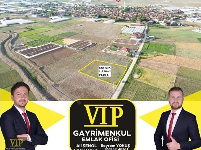 VİP GAYRİMENKUL'den BOZHÜYÜKMAH. ASFALTYOL CEPHELİ 1.920m TARLA