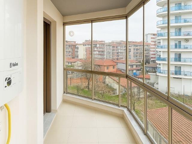 VİP Gayrimenkul'den Komisyon Dahil Satılık Arakat 3+1 Daire