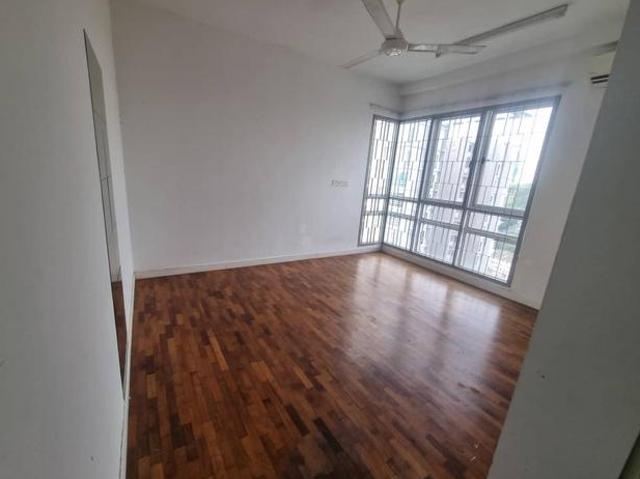 Vina residency block b level 15 balcony facing pool