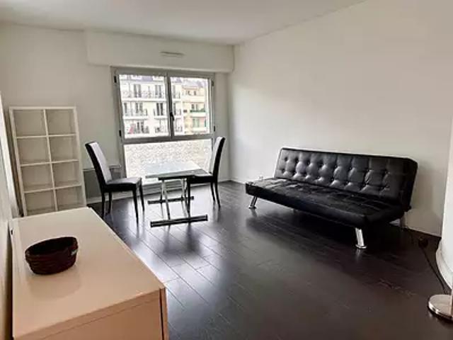 Vincennes 94300 Achat / Vente appartement 1 pièce t1 au dernier étage cave