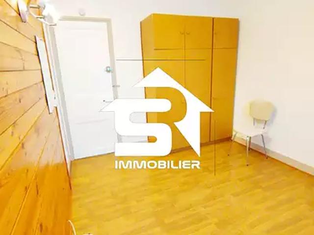 Vincennes 94300 Location appartement 1 pièce t1 au dernier étage