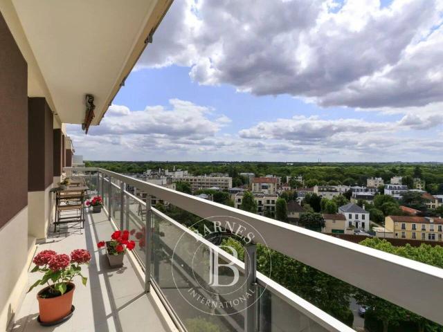 Vincennes Est Appartement 3 pièces Vues dégagées balcon