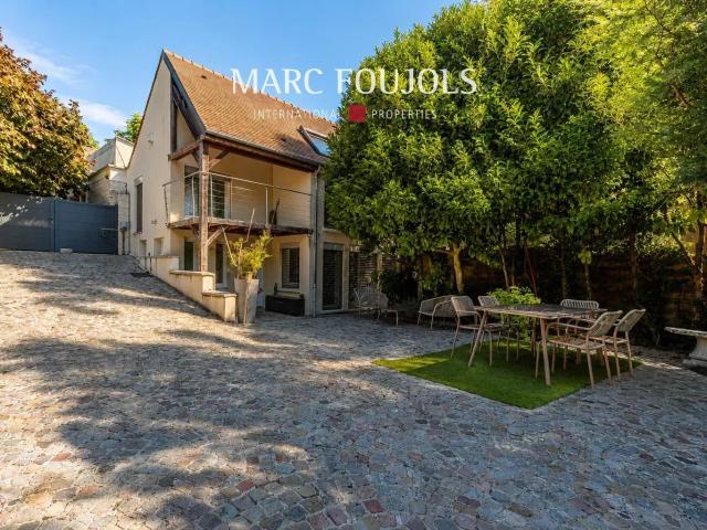 Vineuil Saint Firmin Maison contemporaine Pied à terre i. 70m² Vineuil Saint Firmin