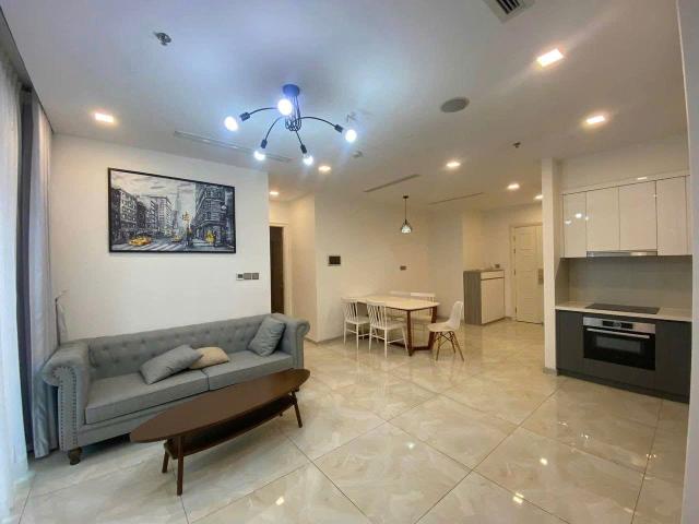 Vinhomes Golden River | Foreigner quotas | Nice view, spacious layout | 2BR | 77 m²
