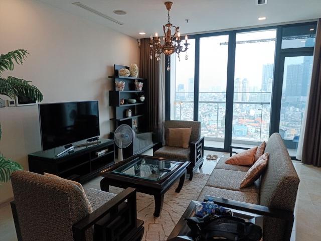 Vinhomes Golden River | Nice view, spacious layout | 3BR | 101.5 m²
