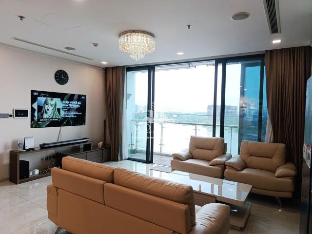 Vinhomes Golden River | Nice view, spacious layout | 3BR | 118 m²