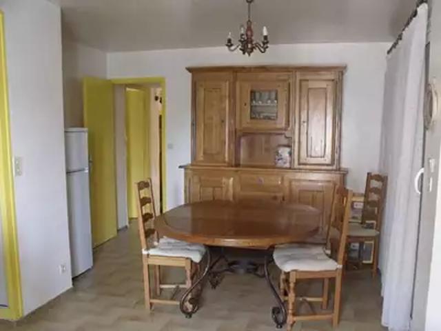 Vinon sur Verdon 83560 Location maison 3 pièces t3 terrasse balcon