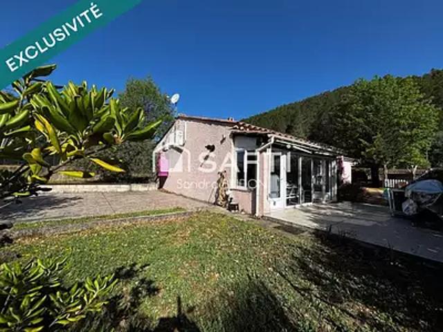 Vins sur Caramy 83170 Achat / Vente maison 5 pièces t5 terrasse parking
